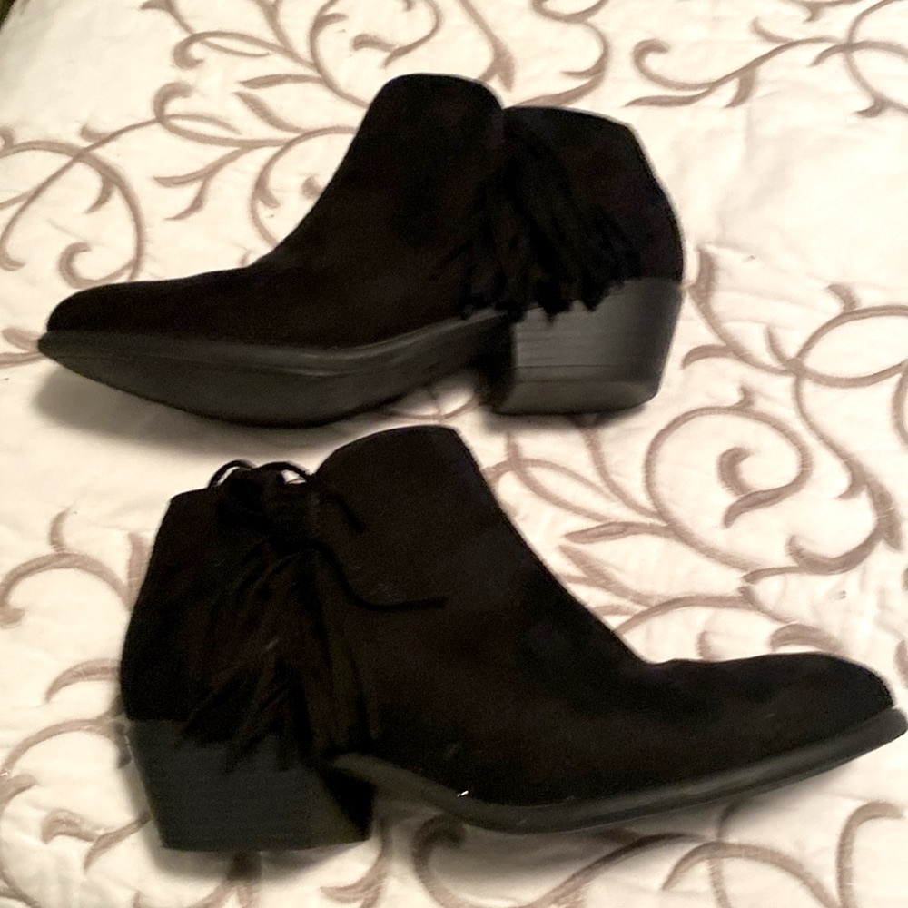 Wild Diva ankle boots